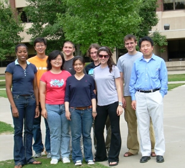 Lab members posing together in 2007